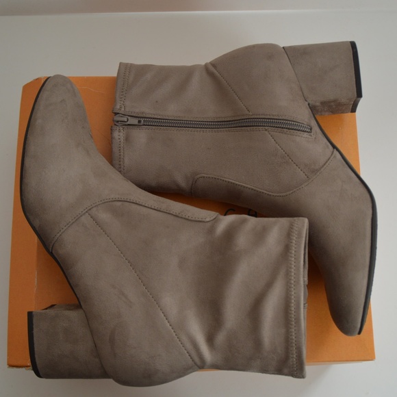 Ladies Size 10 booties - Picture 1 of 8